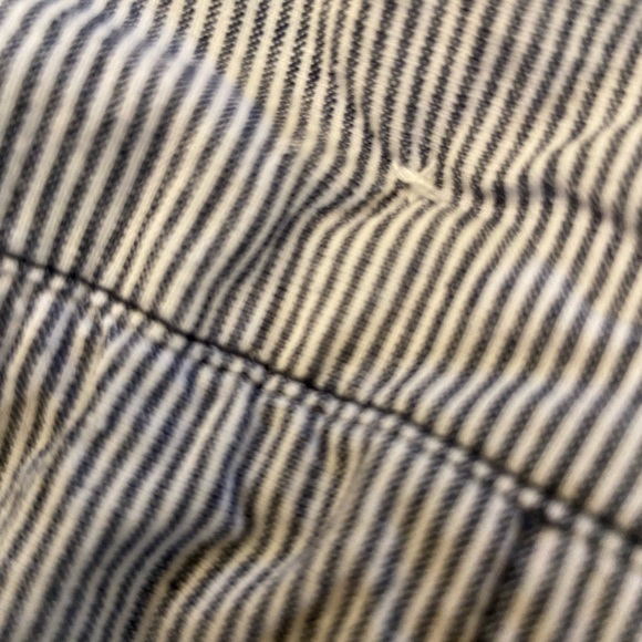 IZOD golf shorts - Picture 5 of 5